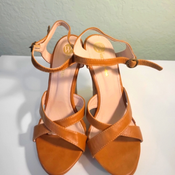 W3 CUNNINGHAM CAMEL STRAPPY WEDGES SIZE 7 - Picture 3 of 6